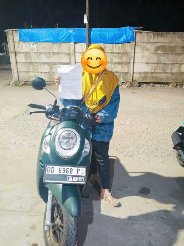 Pelanggan 4